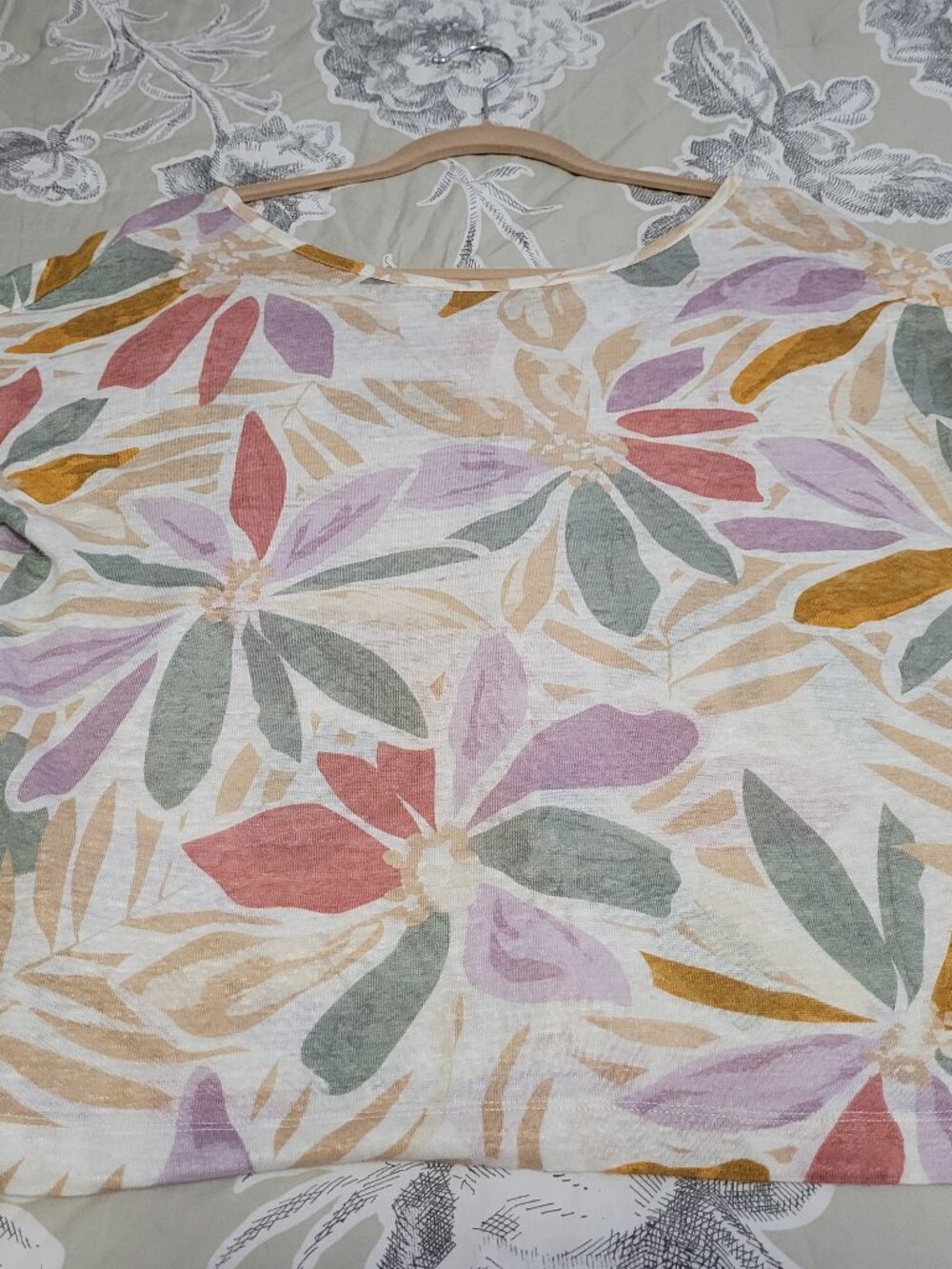 Nicole Miller Cap Sleeve Floral Print Linen Top Size Small EUC